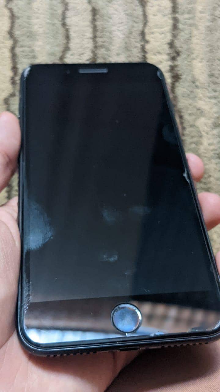 Apple iPhone 7 Plus 7