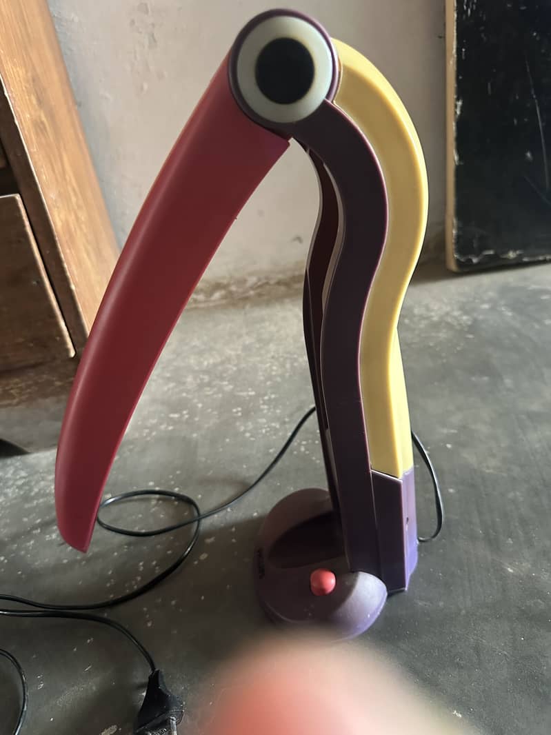 Table lamp 0