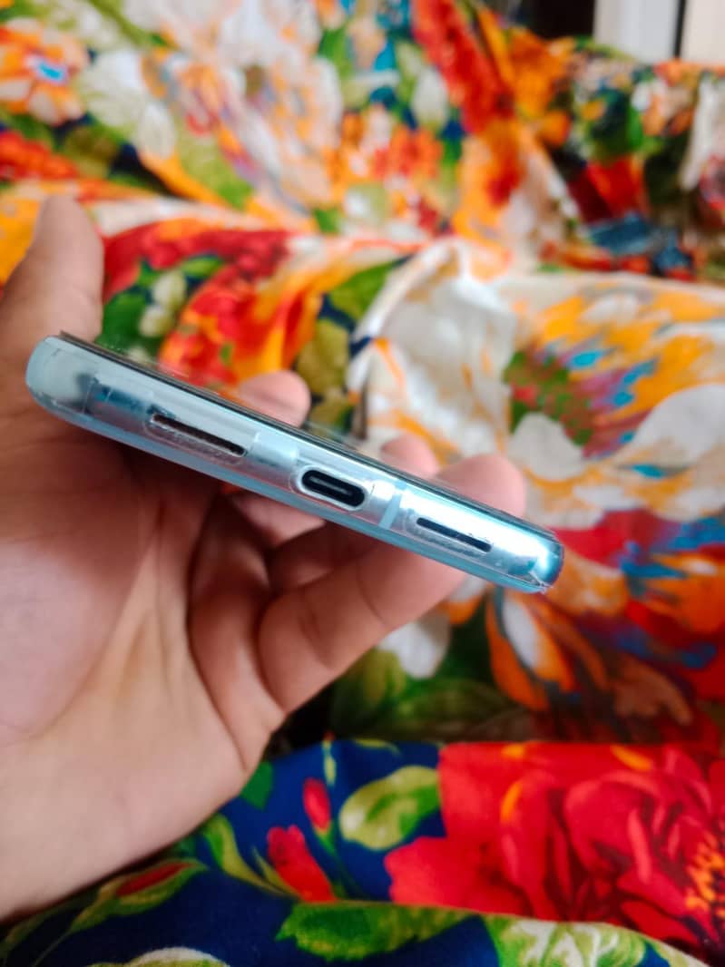 Google Pixel 8 Pro 4