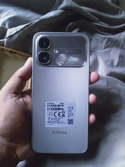 Infinix smart 20 4/128 exchange possible box charger sat
