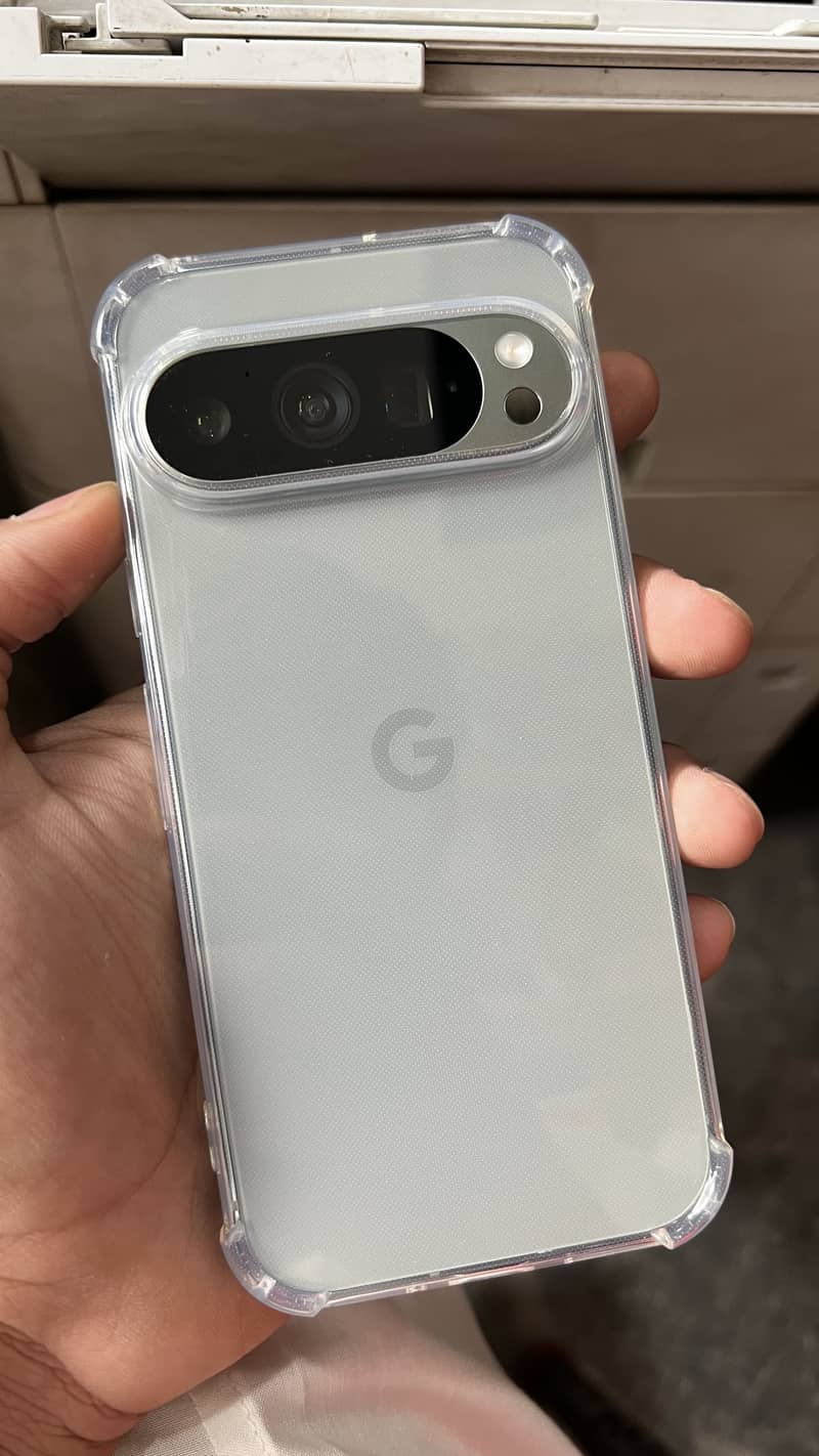 Google Pixel 9 Pro 4