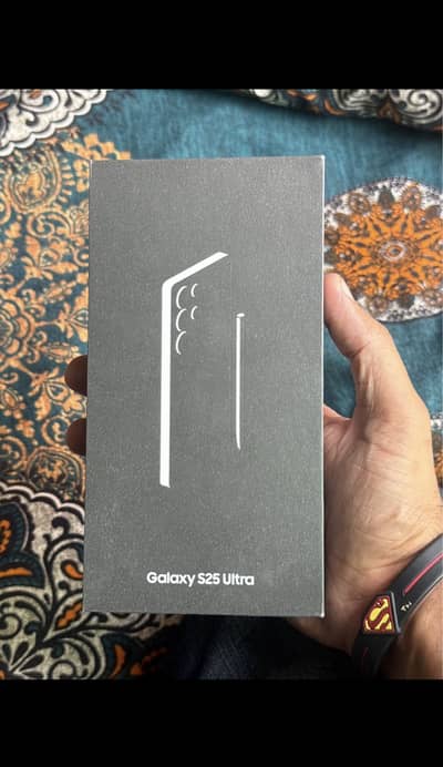 Samsung Mobile S25 Ultra