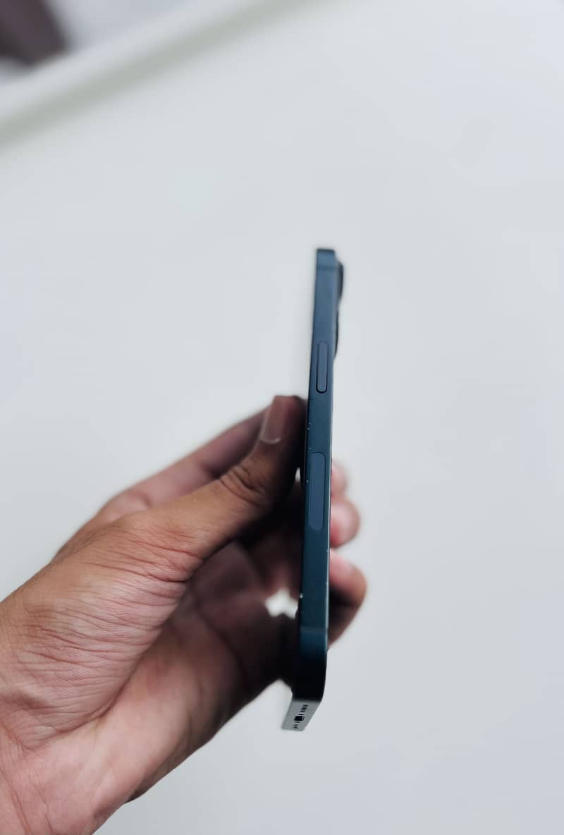 Apple iPhone 14 1