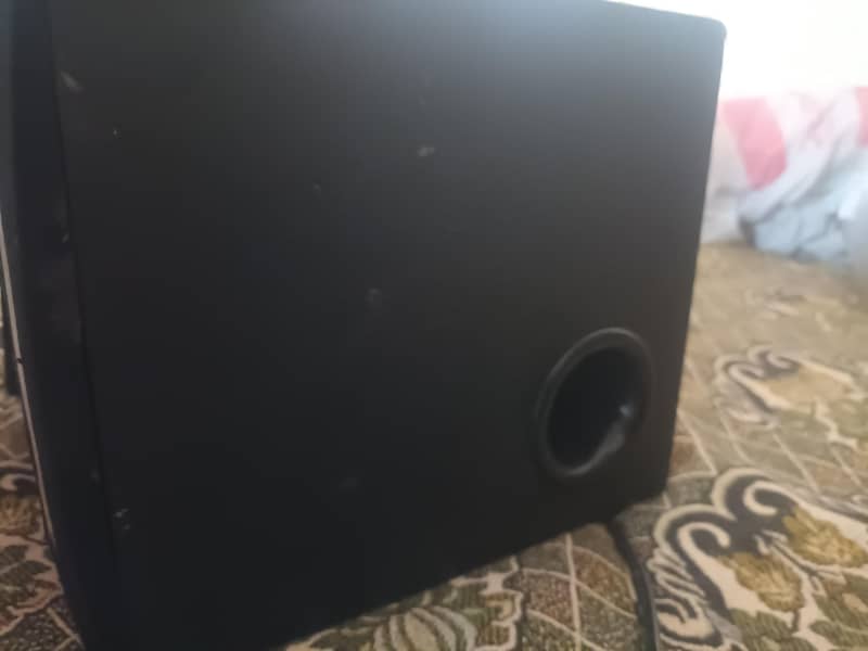 speakers 2