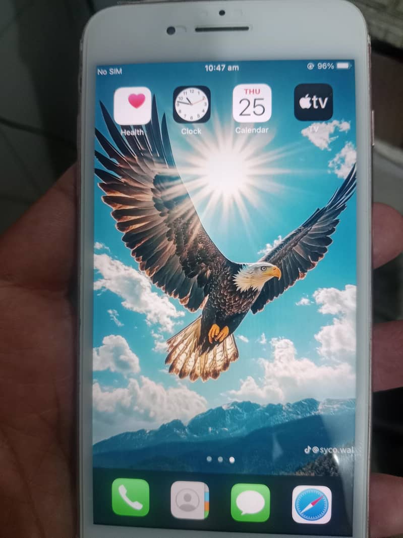 Apple iPhone 7 Plus 0