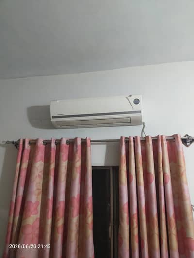 Dawalance 1.5ton non invertor Ac excellent condition