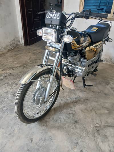 Honda CG 125 2026