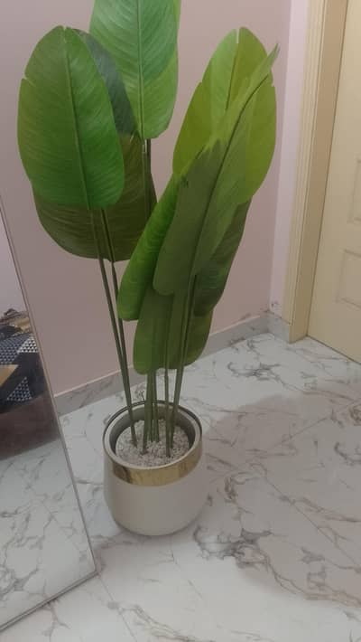 artificial planter