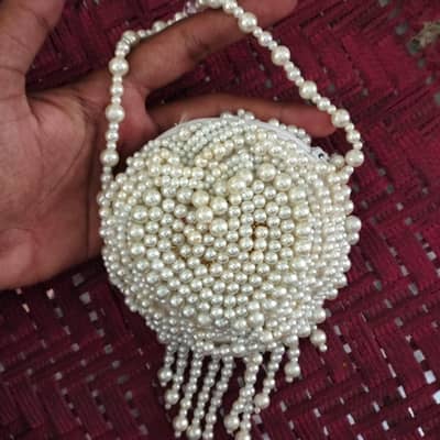Women's clutche