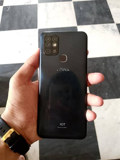 Infinix Hot 10