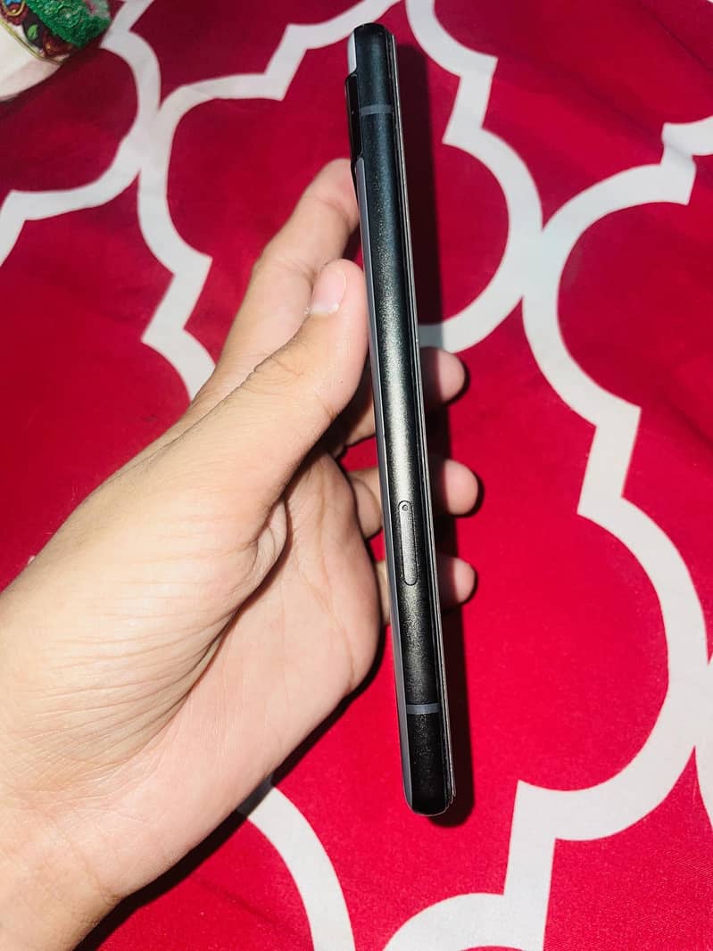 Google Pixel 6a 5