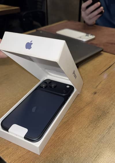 Apple iPhone 17 Pro Max Non PTA JV