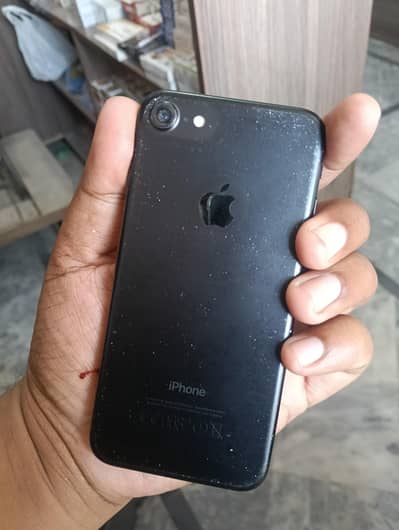 Apple iPhone 7