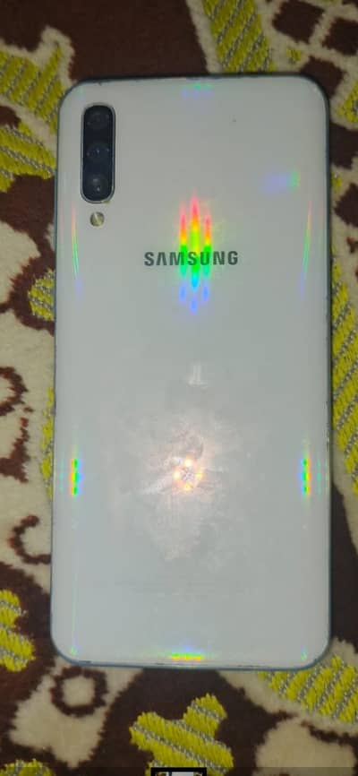 Samsung Mobile A50