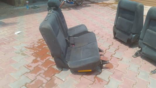 prado 2008 model seats