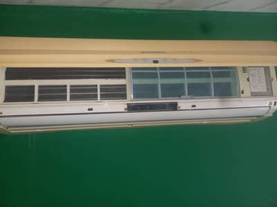 General 2 Ton AC in Awesome Condition
