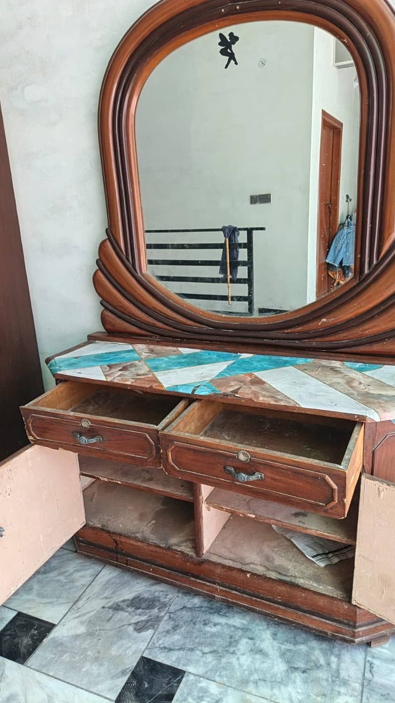 Dressing tabel 2