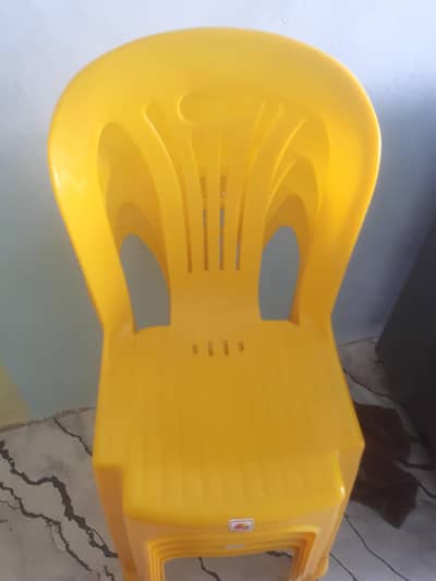 pure plastic yellow colour armless chairs