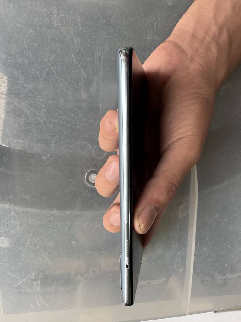 One Plus 8T 4