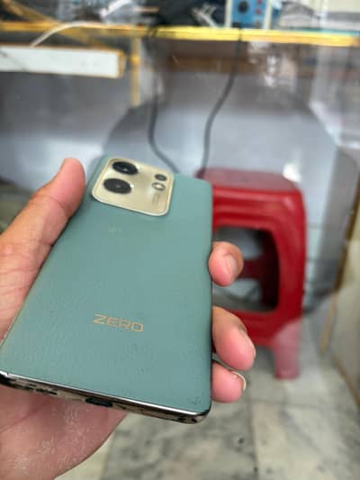 Infinix Zero 30