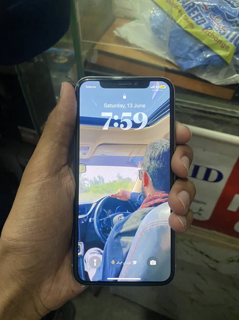 Apple iPhone X 1