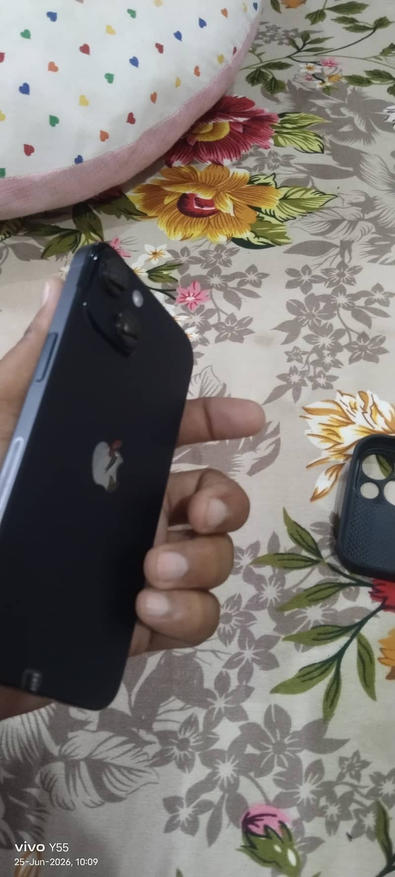 Apple iPhone 14 4