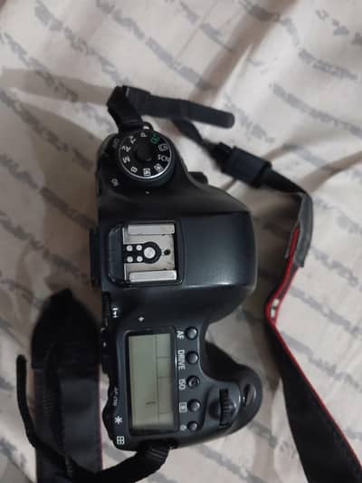 Canon EOS 6D Full Frame DSLR Camera ( 50 MM + 70 - 300 MM ) Lens
