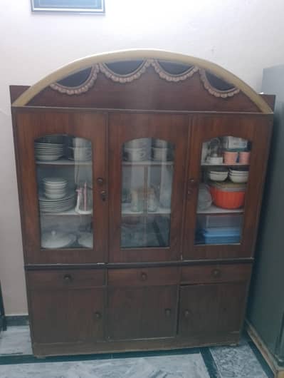 wooden showcase for sale in good condition