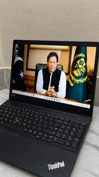 LENOVO AMD RYZEN 3500U GAMING LAPTOP