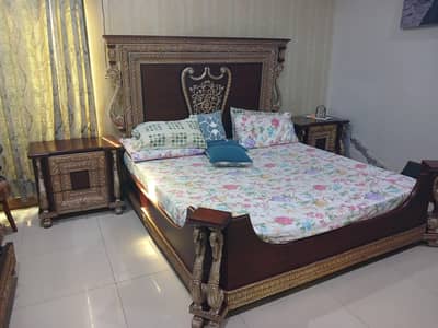 king bed