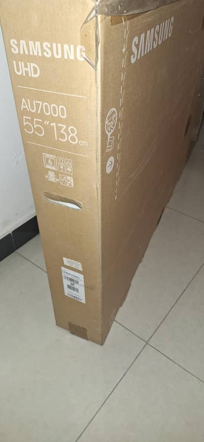 Samsung 4K LED TV 55 Inches With Waranty Card and Box