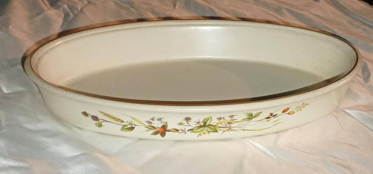 Imported Stoneware Dinner 18