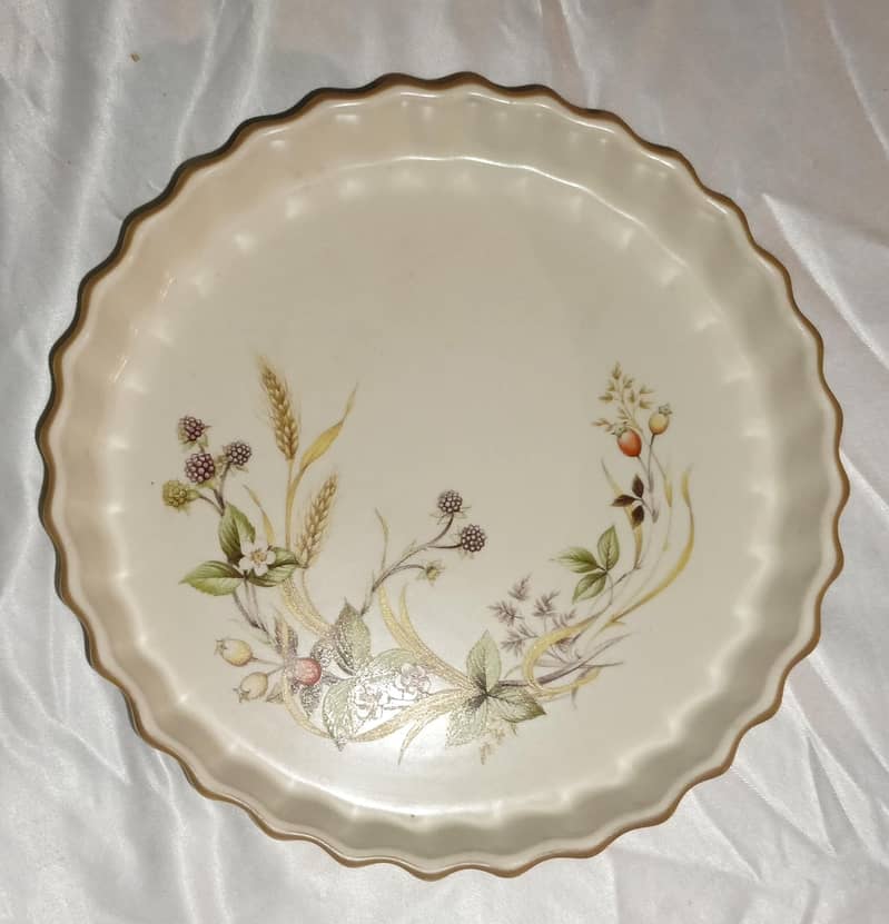 Imported Stoneware Dinner 19