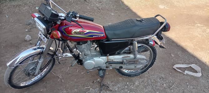 United 125