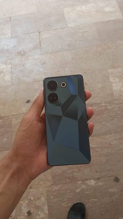 Tecno CAMON 20
