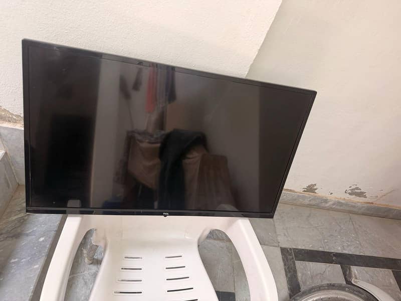 LED TCL 2