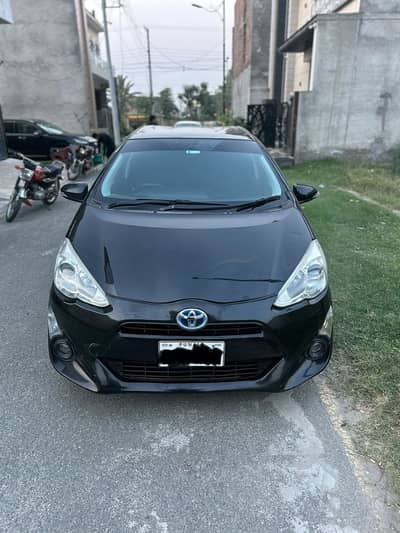 Toyota Aqua 2015