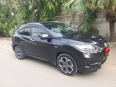 Honda Vezel Hybrid Z Style Edition 2015