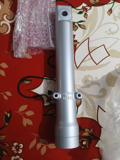 Honda CG 125. Front Right side Shock New 1piece