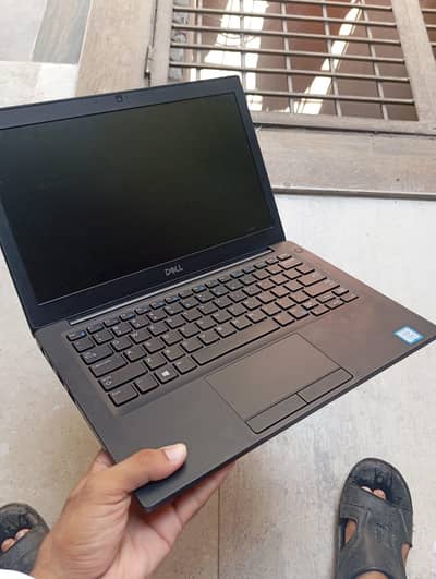 Used Laptop he but A1 he performance very good just paiso ki zarort he