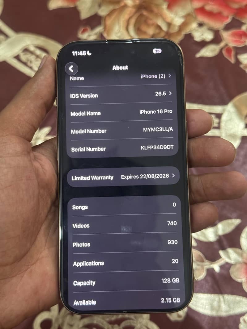 Apple iPhone 16 Pro 3