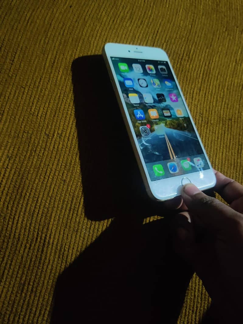 iPhone 6 Plus 2