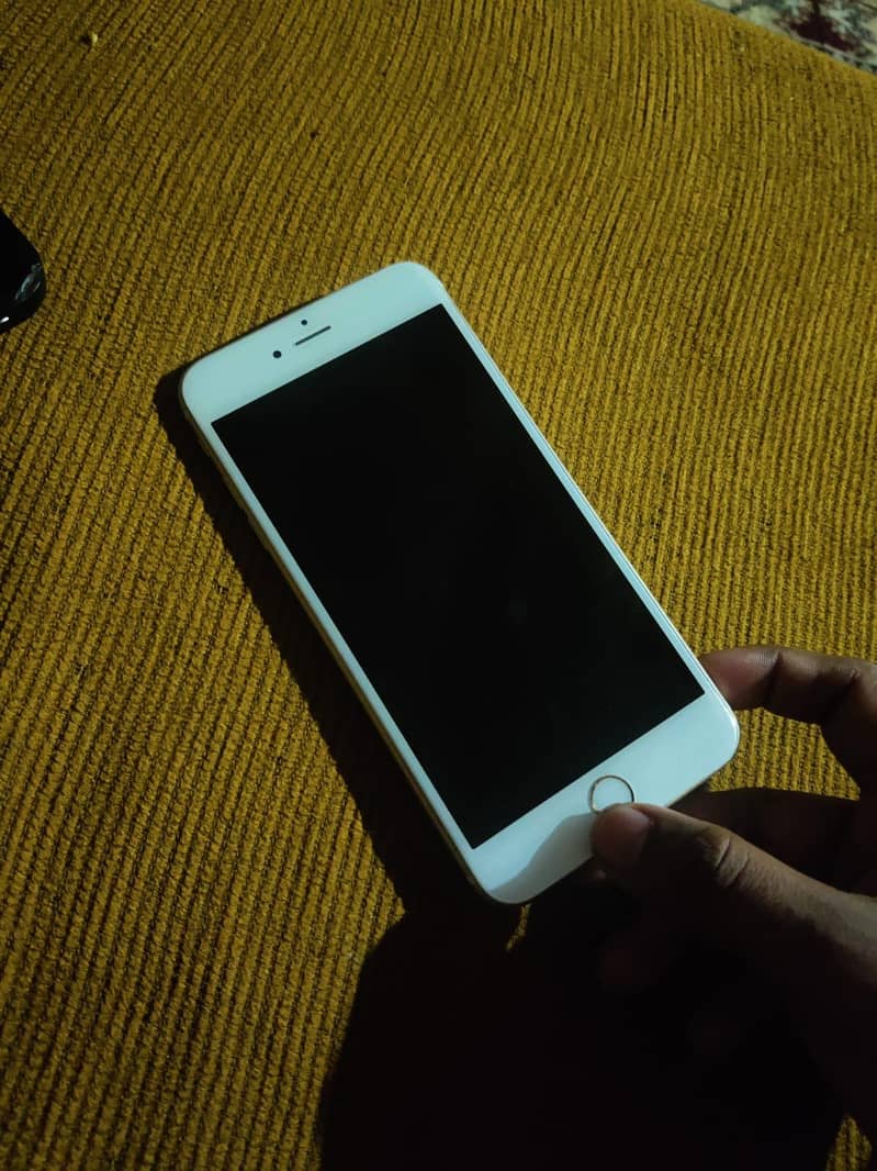 iPhone 6 Plus 3