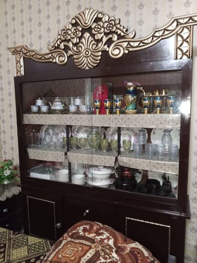 full furniture set good condition urgent sale