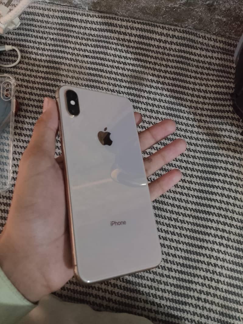 iphone xs max 5