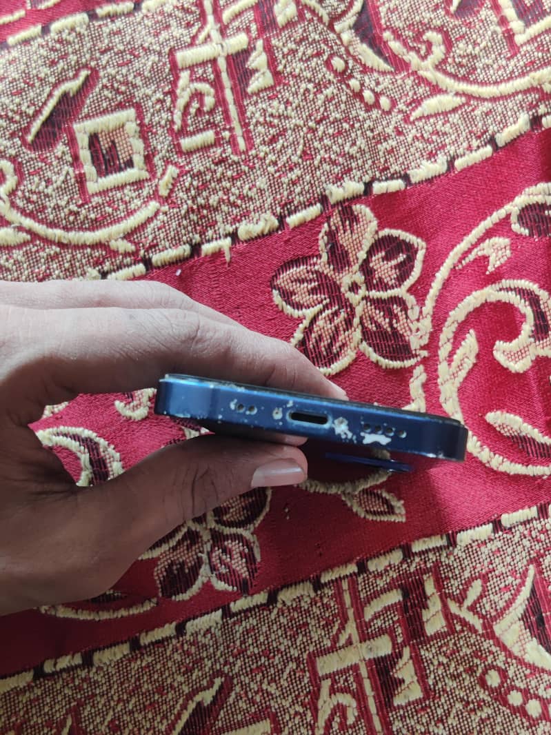 iPhone 12 mini 7