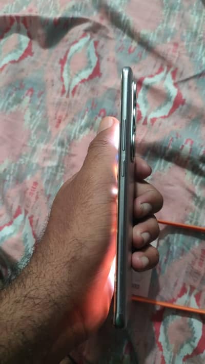 Tecno sapar 40 pro +