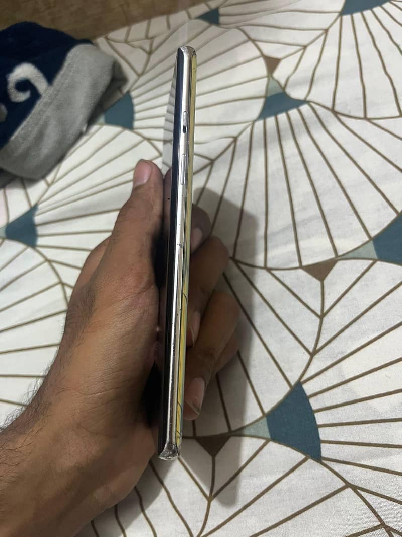One Plus 8 5