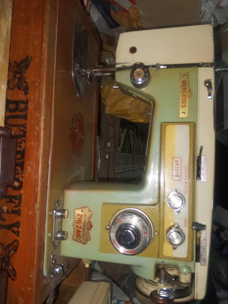 Mercedes zigzag automatic machine 4