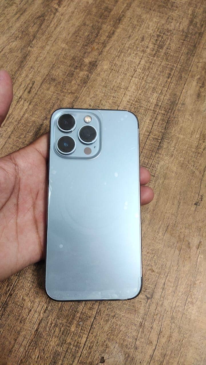 IPhone 13 Pro JV 2